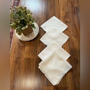Elegant Ivory Cloth Napkins Set of 4